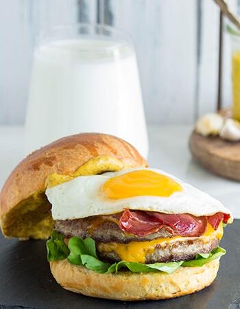 How to Make a Homemade Burger <br> Pastrami Burger Recipe How to Make a Homemade Burger <br> Pastrami Burger Recipe