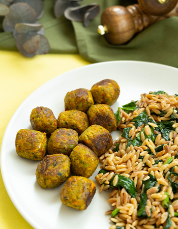 Vegan Orzo With Spinach